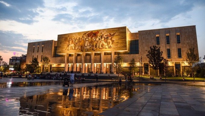 The Indipendent promovon Shqiperine: Tirana ne krye te listes se qyteteve qe duhen vizituar ne 2019